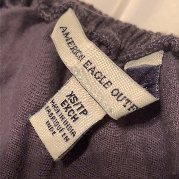 Off-the-Shoulder Plum Shift Dress - Picture 4 of 4